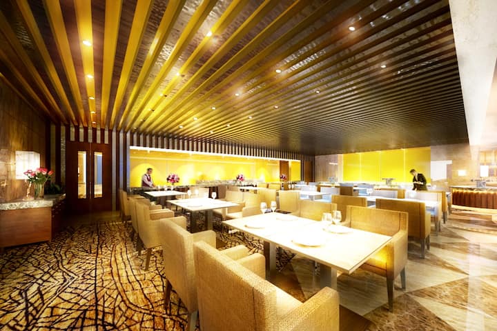 Bar at Wyndham Legend Halong Hotel in Halong, Other than US/Canada